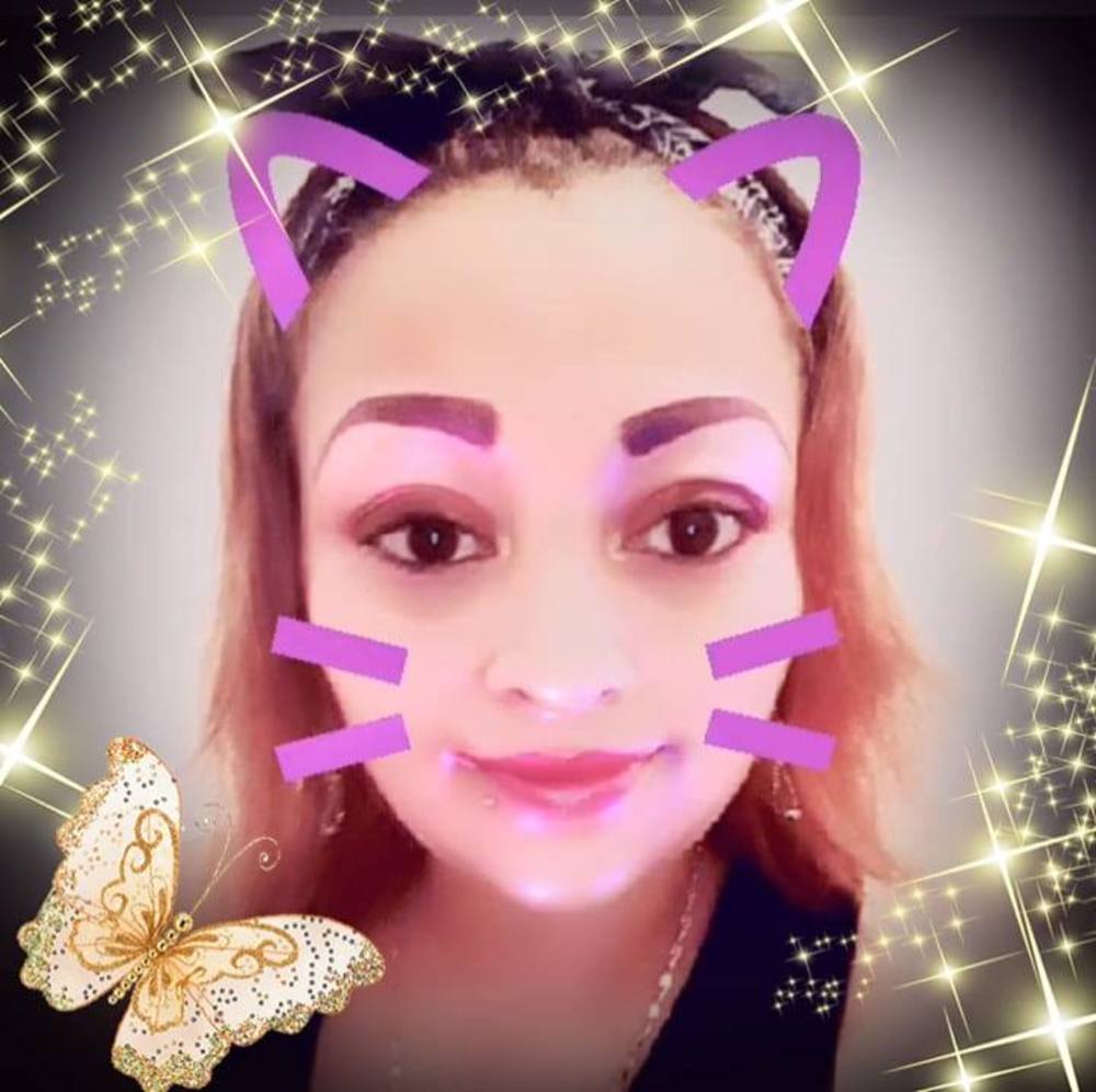Meet your Posher, Rocio